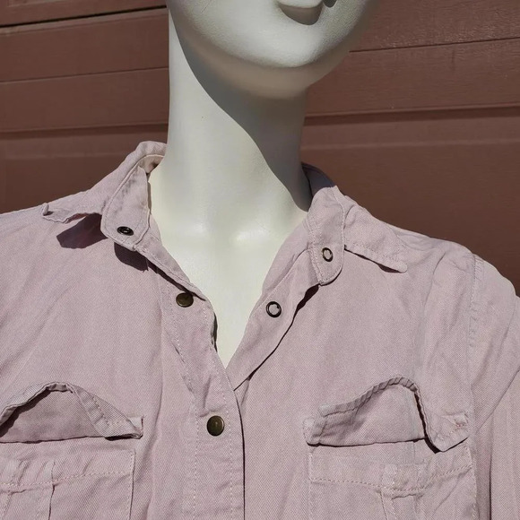 Nordstrom Thread & Supply 100% Lyocell Women's Size Medium Button Down Shirt EUC - Picture 10 of 15